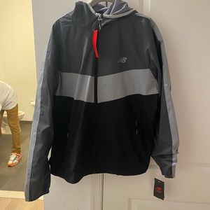 Men’s new balance sports jacket with hood
